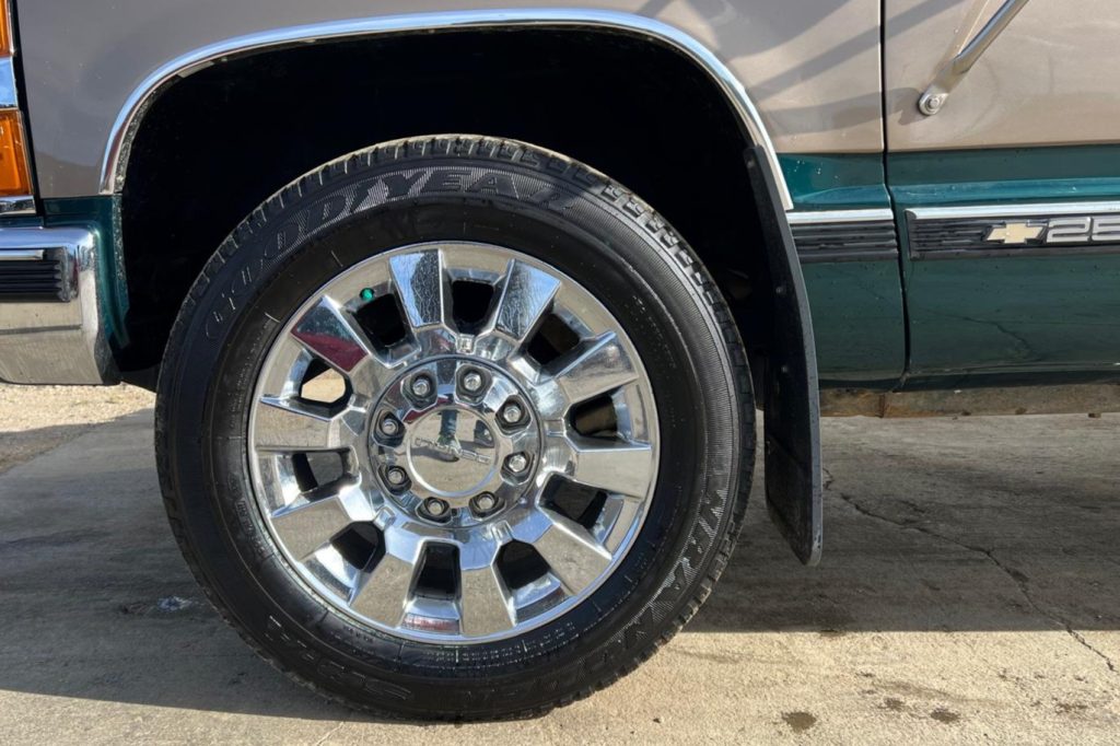 1996 Chevrolet CK 2500 5.7L V8