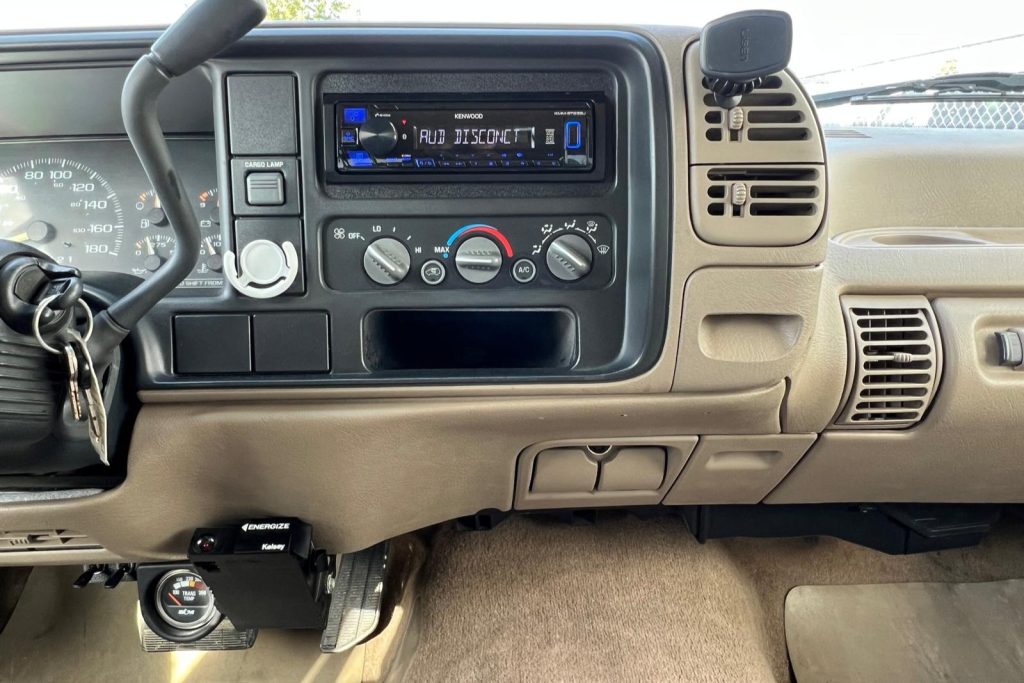 1996 Chevrolet CK 2500 5.7L V8