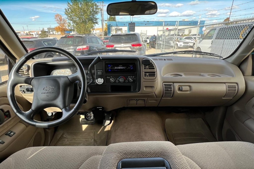 1996 Chevrolet CK 2500 5.7L V8